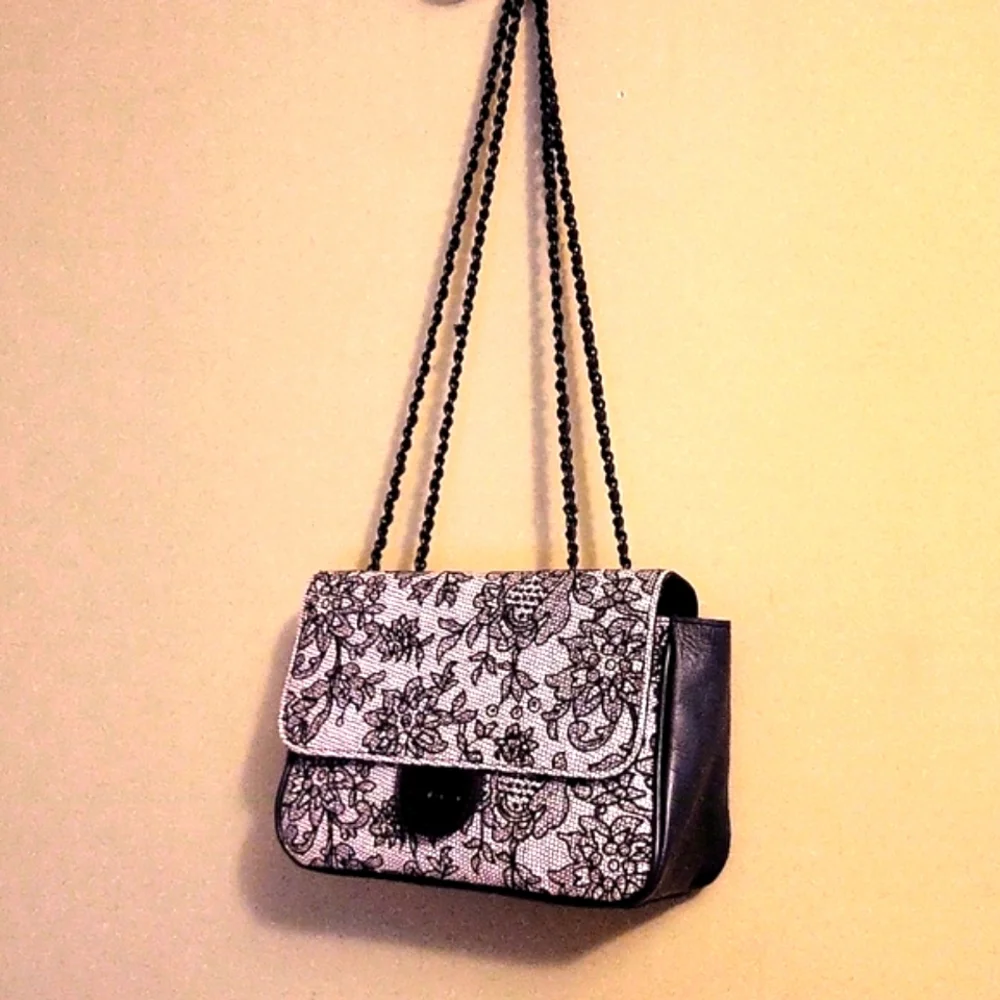 Patricia Nash Lorenza Flap Bag